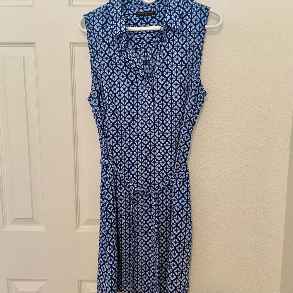 Banana Republic Factory Blue Geometric Midi Dress